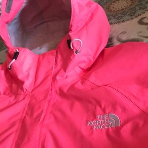 North Face HyVent 2.5L